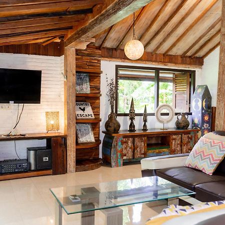 Puri Samaira Villa Tanjung  Buitenkant foto