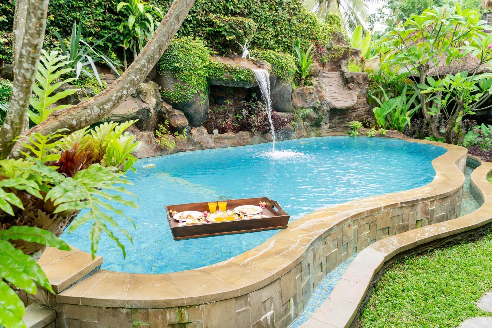 Puri Samaira Villa Tanjung  Buitenkant foto
