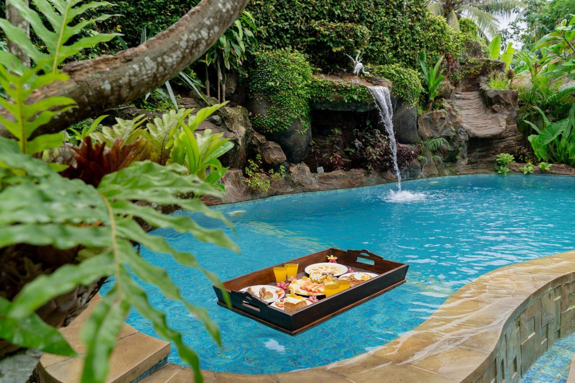 Puri Samaira Villa Tanjung  Buitenkant foto